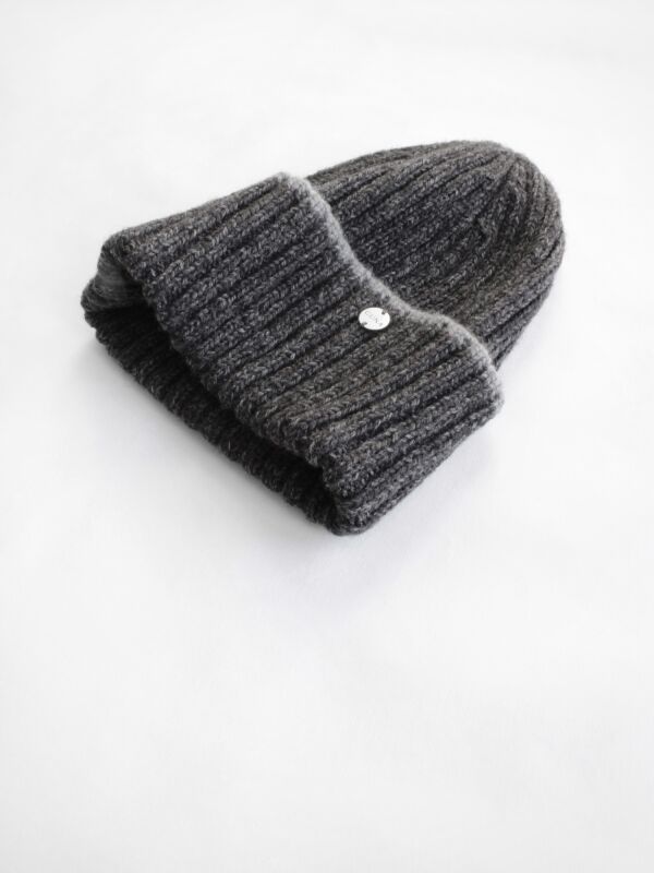 Шапка в резинку, темно-серый меринос с контрастной полосой